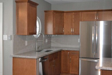 Kitchen 02