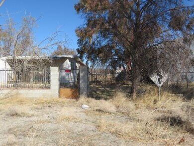 5301 39th St W, Rosamond, CA 93560 - photo 2