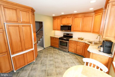 84 Woodstock Dr, Newtown, PA 18940 - photo 7