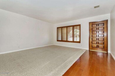 virtual-tour-192055-02-1443602357