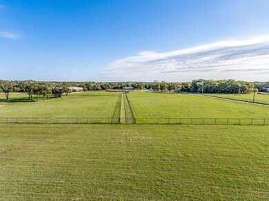 403 Dunn Ln, Weatherford, TX 76088 - photo 3