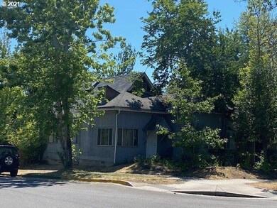 990 E 23rd Ave, Eugene, OR 97405 - photo 5