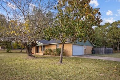 532 Mockingbird Ln, Nacogdoches, TX 75964 - photo 3