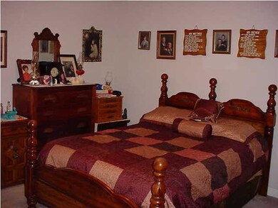 554 Helmwood Cir, Mount Washington, KY 40047 - photo 5