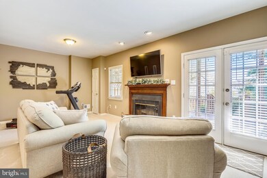 12628 Granite Ridge Dr, North Potomac, MD 20878 - photo 3