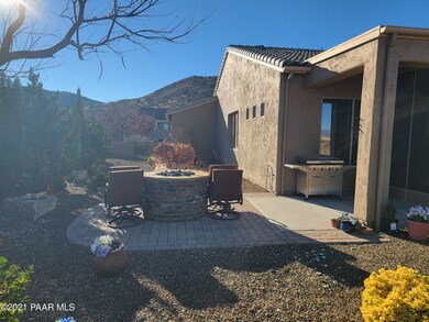 STACK ROCK-OUTDOOR PATIO-FIRE PIT