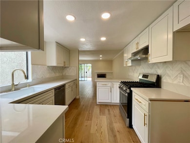 23 Sunfish unit 33, Irvine, CA 92604 - photo 5