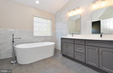 5507 Edson Ln, Rockville, MD 20852 - photo 3