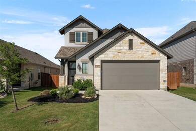 121 Rangel Dr, Liberty Hill, TX 78642 - photo 2