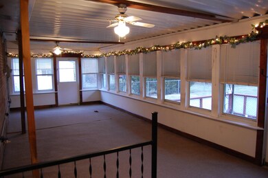 3 Season Room