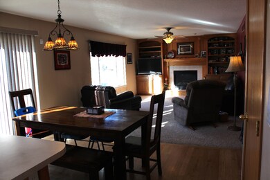 informal dining