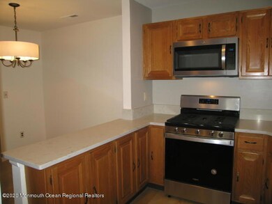 91 Quince Ct unit 271, Red Bank, NJ 07701 - photo 6