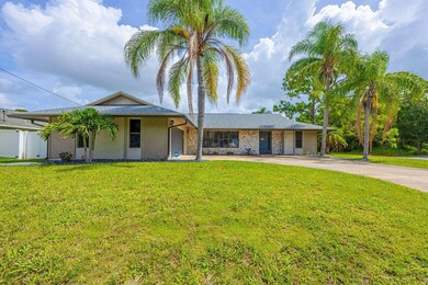 101 SW Chapman Ave, Port Saint Lucie, FL 34984 - photo 3