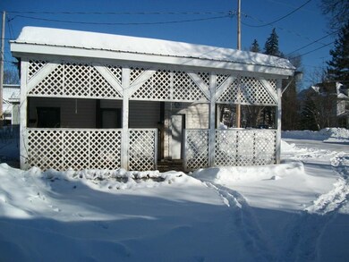 127 E Washington Ave, Tomahawk, WI 54487 - photo 3