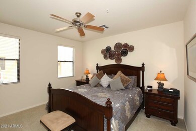 Master Bedroom2
