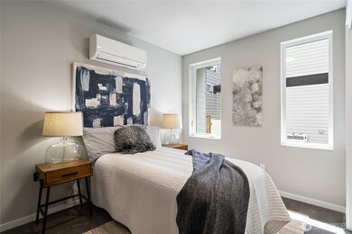 1801 NW 65th St unit C, Seattle, WA 98117 - photo 3