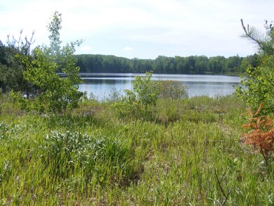 Lot (view 2)