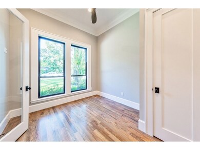 931 W 42nd St, Houston, TX 77018 - photo 6