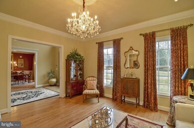 7964 Valderrama Ct, Gainesville, VA 20155 - photo 4