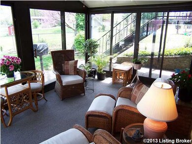 8510 Hudson Ln, Louisville, KY 40291 - photo 5