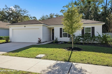 12581 Creekside Manor Dr, Jacksonville, FL 32218 - photo 2