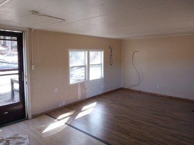 46 Madden Rd unit 11, West Brookfield, MA 01585 - photo 6