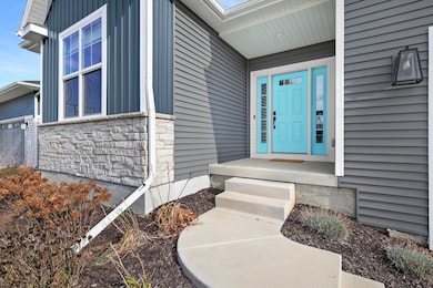 1245 Merry Blossom Ln, Verona, WI 53593 - photo 2