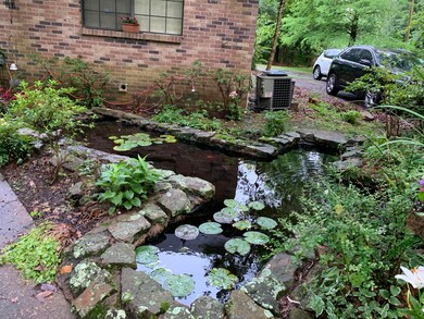 E12F3EFC-E8AC-4E60-8439-8644B4EB9A2D