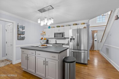 636 Merchant Dr, Winterville, NC 28590 - photo 5