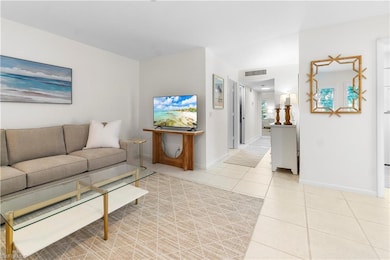 290 4th St S unit 202, Naples, FL 34102 - photo 6