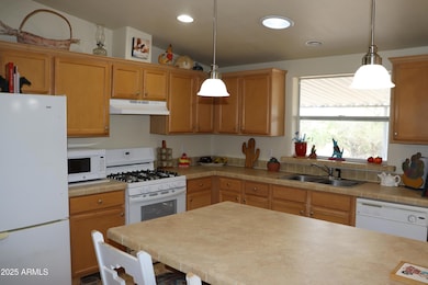 Kitchen 2