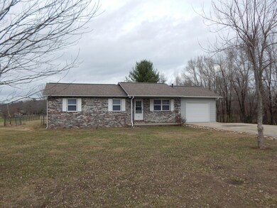 106 Claysville Rd, Crossville, TN 38571 - photo 2