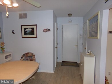 10 E Center Ave, Maple Shade, NJ 08052 - photo 6