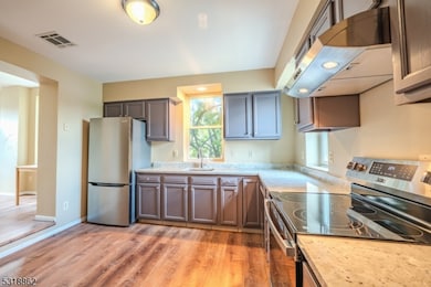 1140 East Blvd, Alpha, NJ 08865 - photo 3