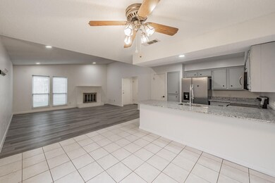 903 Shady Creek Ln, Bedford, TX 76021 - photo 6