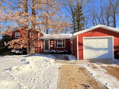 1230 S Telulah Ave, Appleton, WI 54915 - photo 2