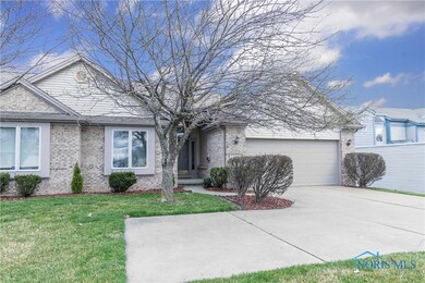 2061 Ottawa River Rd unit 2061, Toledo, OH 43611 - photo 2