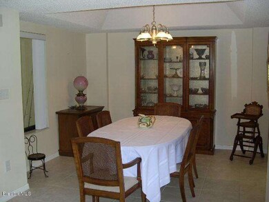 Dining Rm
