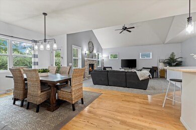 5213 Blazingstar Ln, Fitchburg, WI 53711 - photo 7