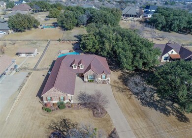 3905 Homestead Ct, Granbury, TX 76049 - photo 3