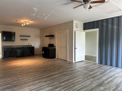 3826 Lehall St unit 2, Houston, TX 77021 - photo 4