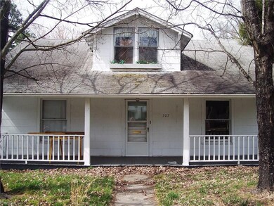 707 Carr St house next door to lot...for sale also MLS #787034 Make this a package deal...Owner will consider ALL offers!