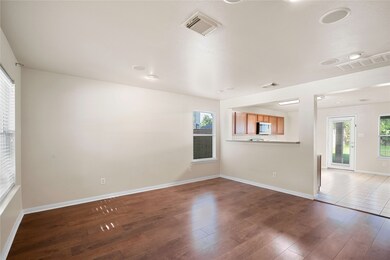 29707 Roland Orchard Ct, Spring, TX 77386 - photo 3