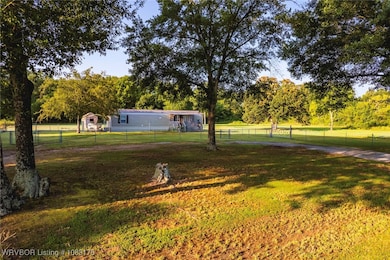 460912 E 1107 Rd, Sallisaw, OK 74955 - photo 3