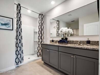 4 cali_master bath_oak leaf