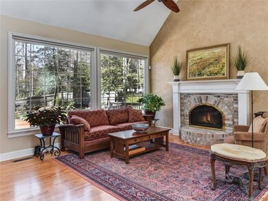 Luminous light and Garden Views....gather in the G
