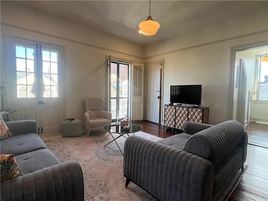 734 Ursulines Ave, New Orleans, LA 70116 - photo 3