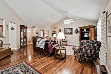 8 Breton Way, Bella Vista, AR 72715 - photo 5