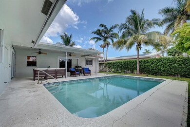 2600 NE 51st Court
