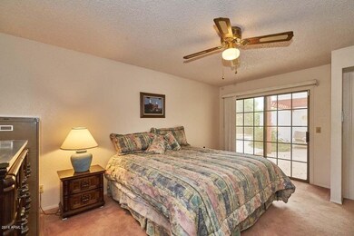 Master Bedroom2